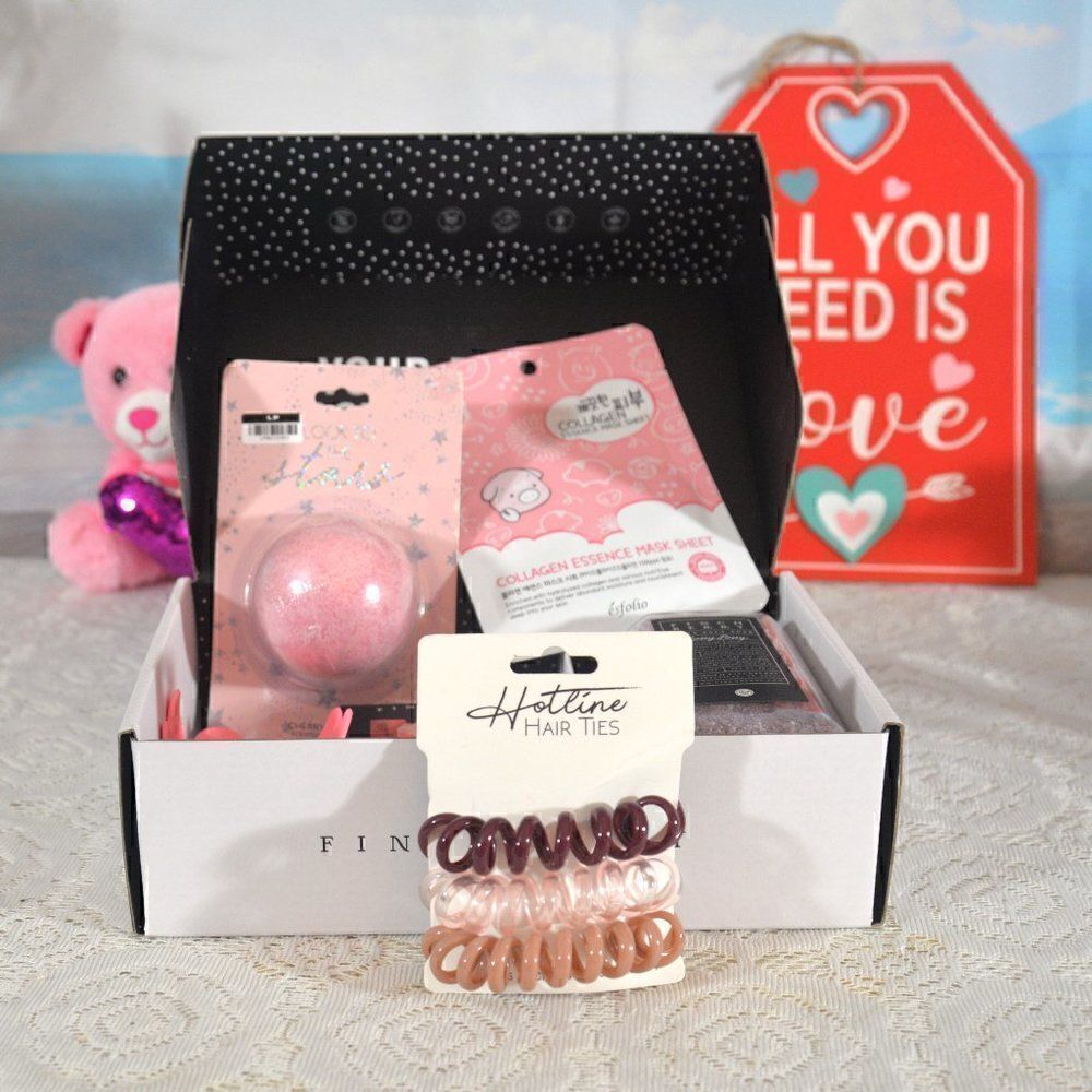 Finchberry Rosey Posey Valentine Gift Set